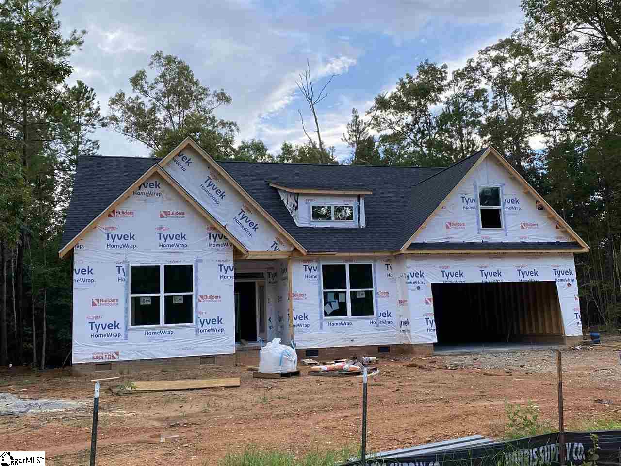 Property image 1 at 14 Pine Knot Drive, Pelzer, SC 29669