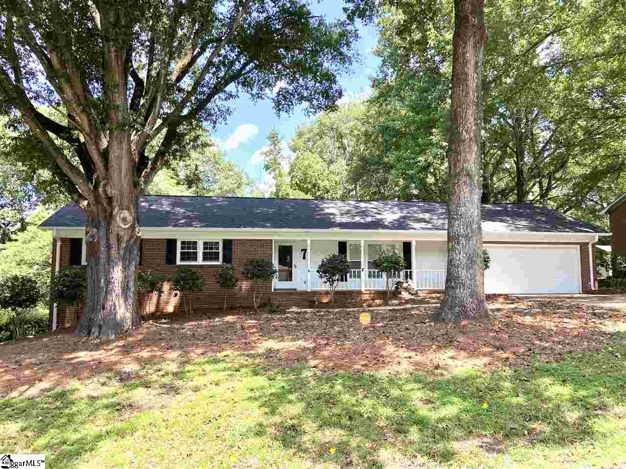 Property image 1 at 7 Ravensworth Road, Taylors, SC 29687