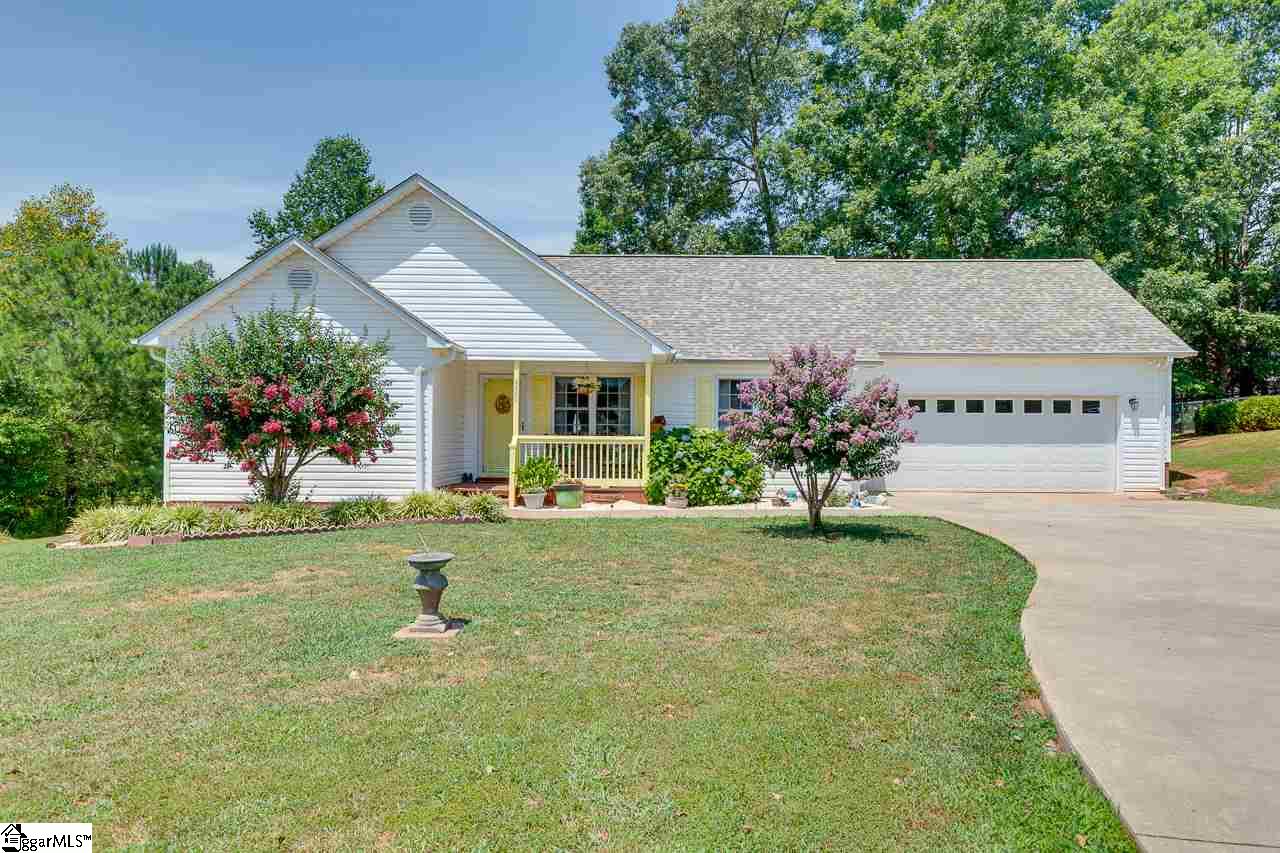 Property image 1 at 320 dean Street, Pickens, SC 29671