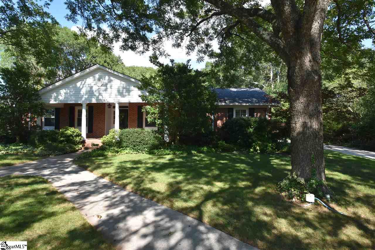 Property image 1 at 24 Wonderwood Drive, Greenville, SC 29615