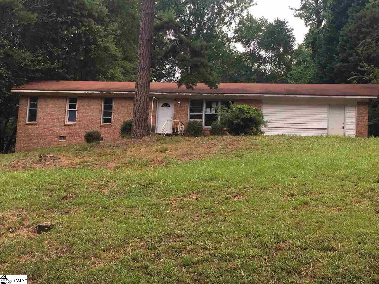 Property image 1 at 20 Birchbark Drive, Greenville, SC 29611