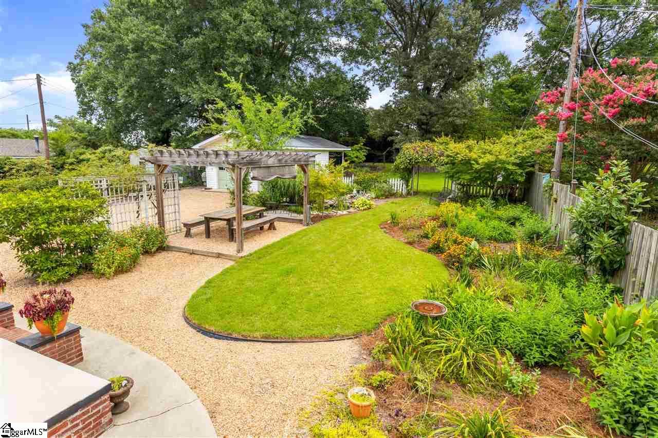 Property image 1 at 15 Wembley Road, Greenville, SC 29607
