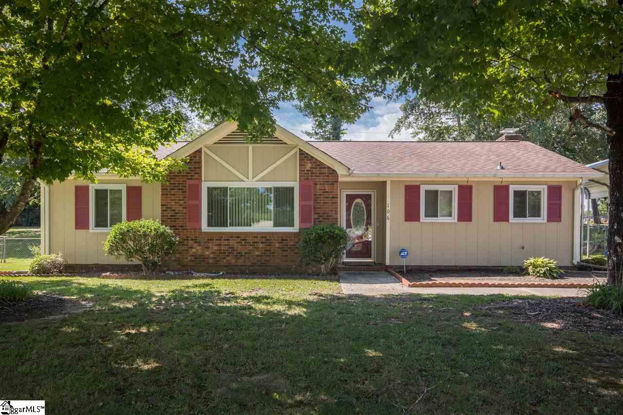 Property image 1 at 106 Coalmont Court, Simpsonville, SC 29681