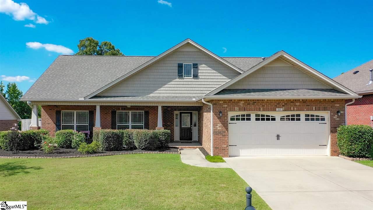 Property image 1 at 10 Choppee Court, Simpsonville, SC 29681