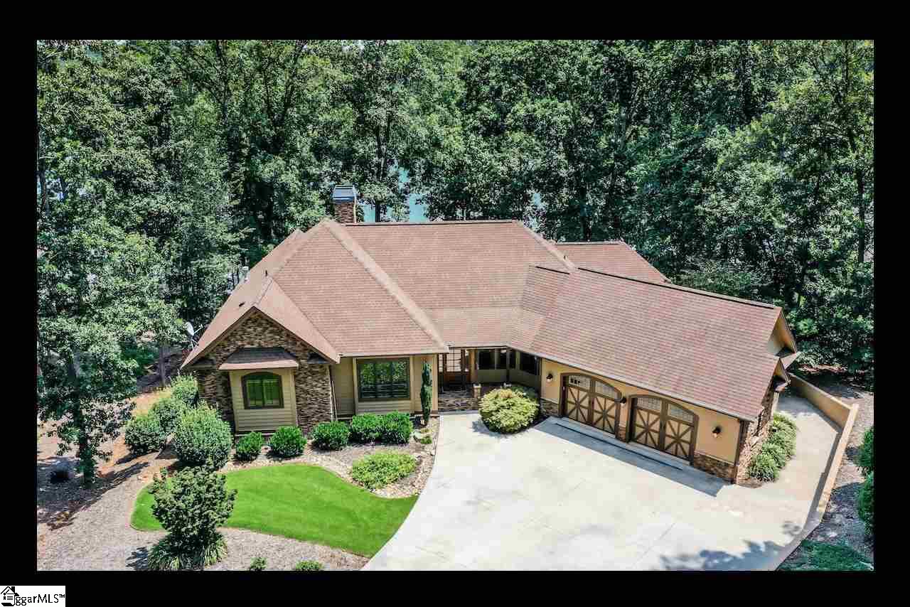 120 Crest Pointe Drive