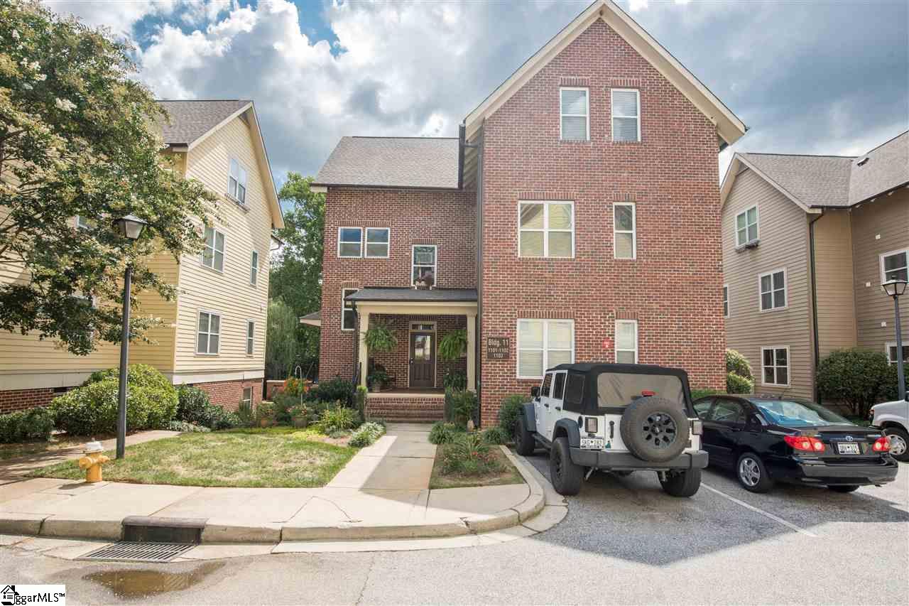 Property image 1 at 204 E Park Avenue, Greenville, SC 29601-1665