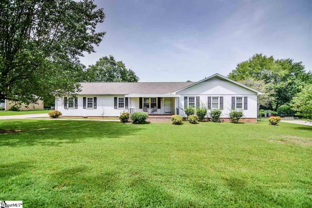 Property image 1 at 205 Gravley Road, Greer, SC 29651