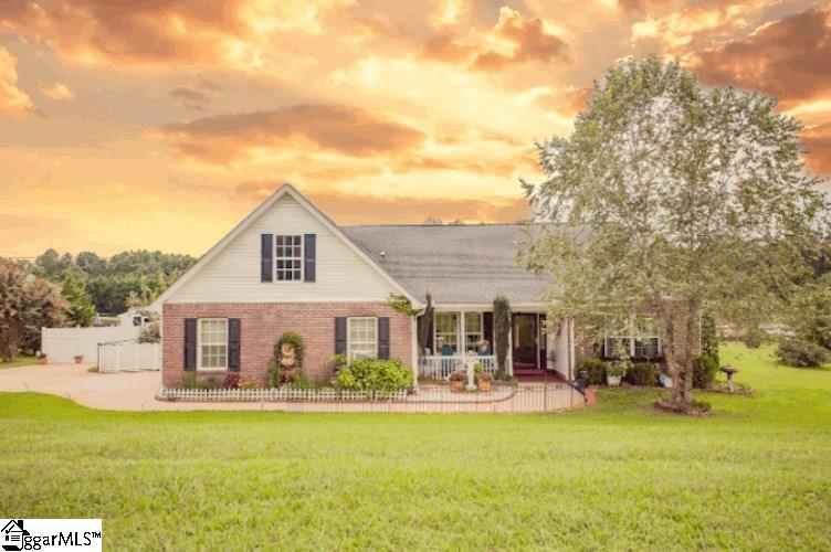 Property image 1 at 16 Country Knolls Drive, Greer, SC 29651