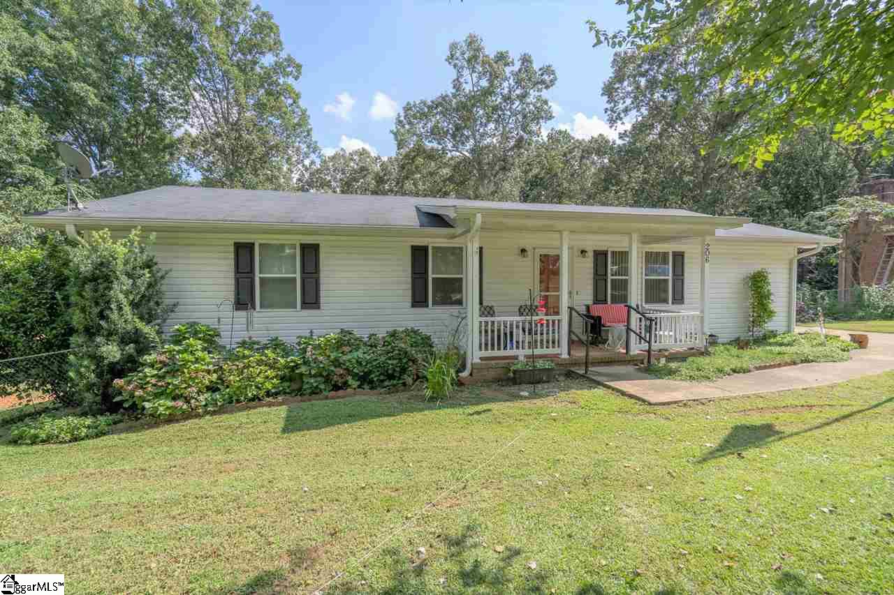 Property image 1 at 206 Dogwood Court, Piedmont, SC 29673-8954