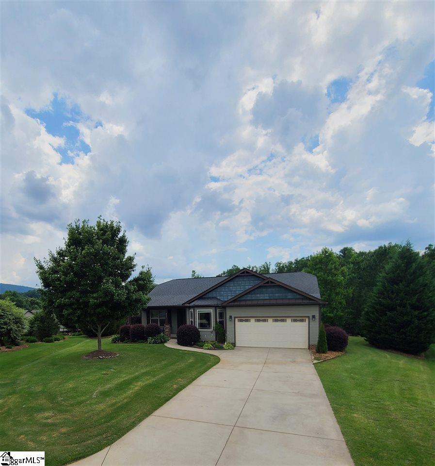 Property image 1 at 611 Mojave Court, Travelers Rest, SC 29690