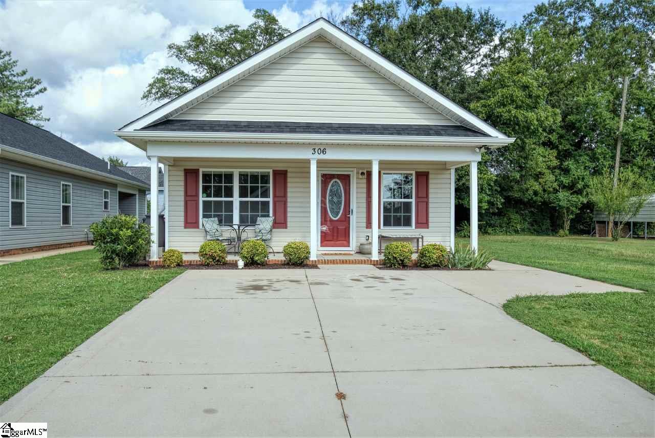 Property image 1 at 306 Old Paris Mountain Road, Greenville, SC 29609