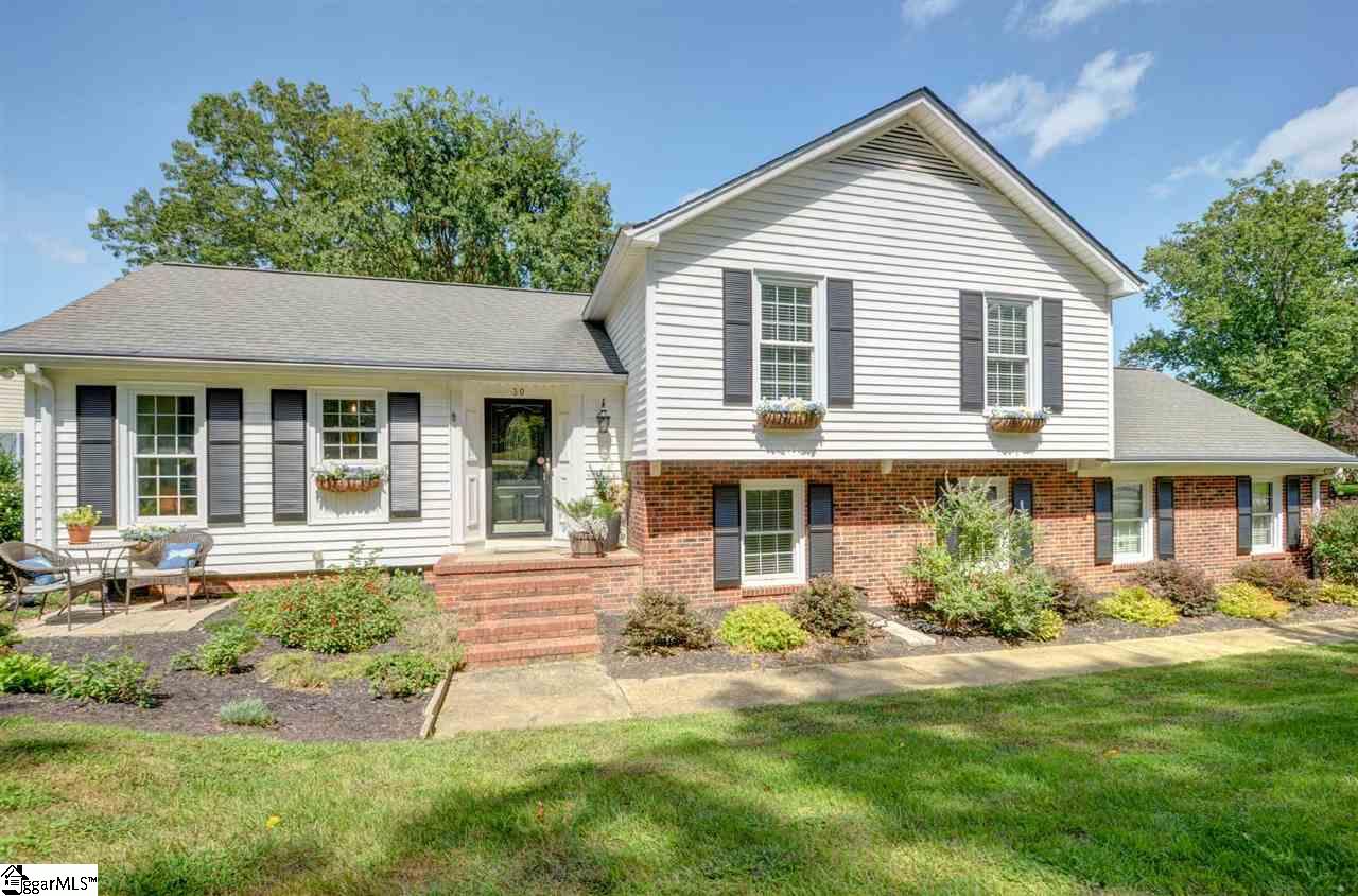 Property image 1 at 30 Dawnwood Drive, Greenville, SC 29615