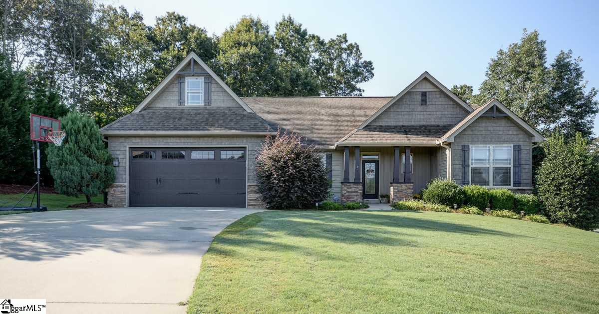 Property image 1 at 2 Crimson Glory Way, Travelers Rest, SC 29690