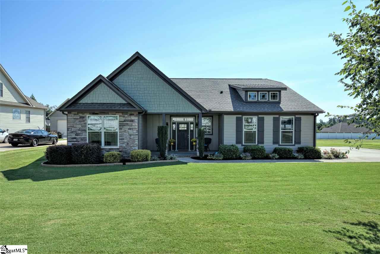 Property image 1 at 500 Carriage Gate Drive, Wellford, SC 29385