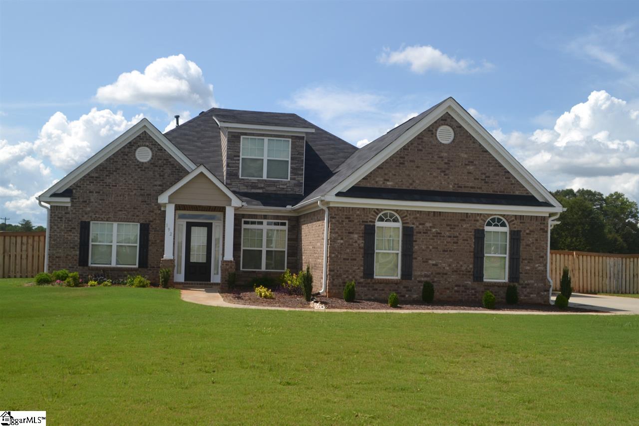 Property image 1 at 192 Harbrooke Circle, Greer, SC 29651