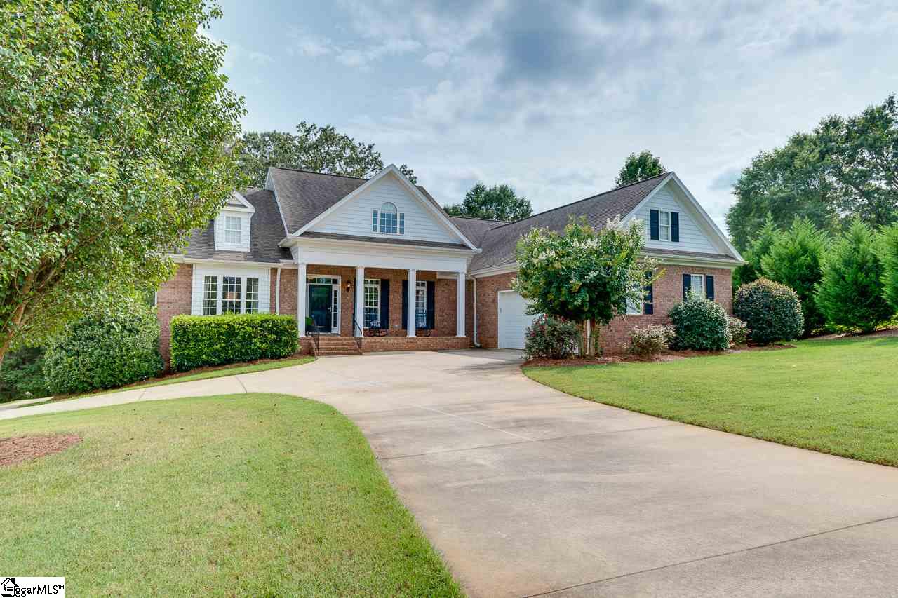 Property image 1 at 106 Oak Brook Lane, Greenville, SC 29611
