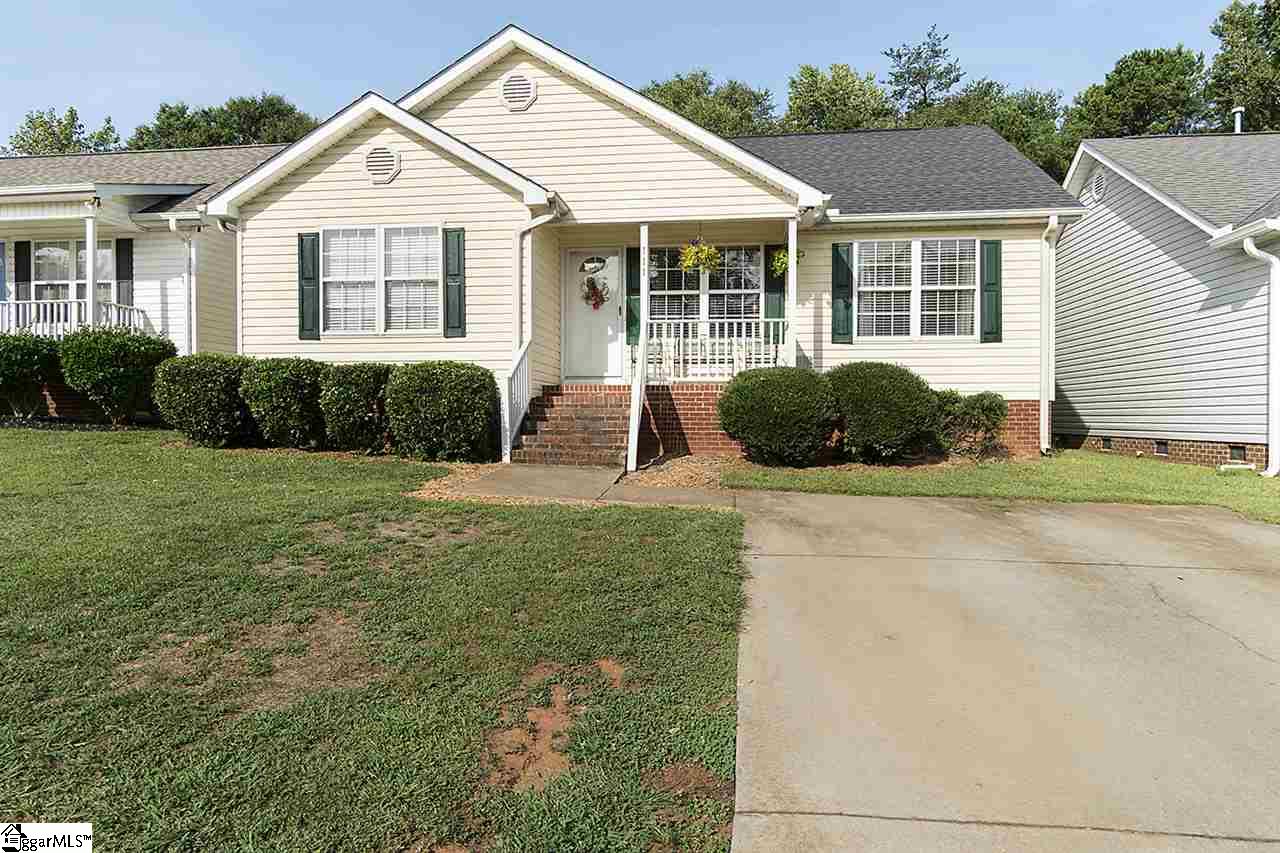 Property image 1 at 111 Cosmos Lane, Greer, SC 29651