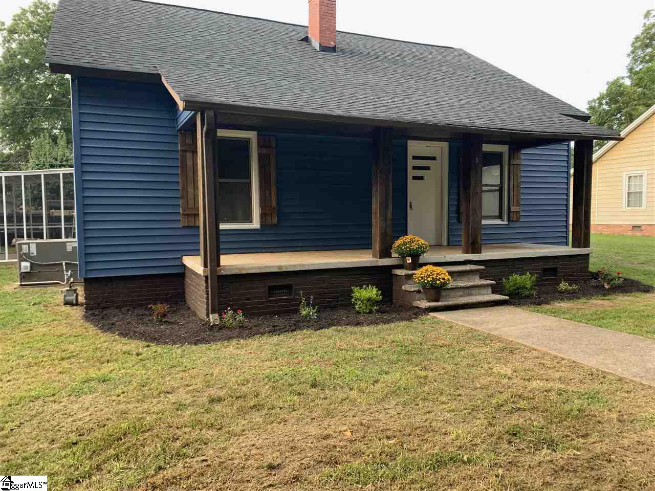 Property image 1 at 3 Gallivan Street, Greer, SC 29650