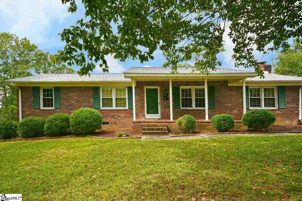 Property image 1 at 417 Springdale Avenue, Liberty, SC 29657