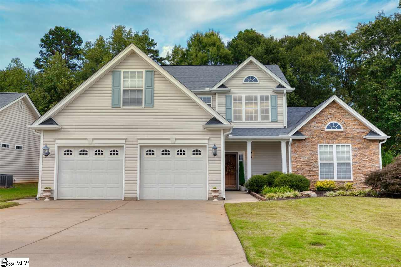 Property image 1 at 9 Southern Height Drive, Greenville, SC 29607