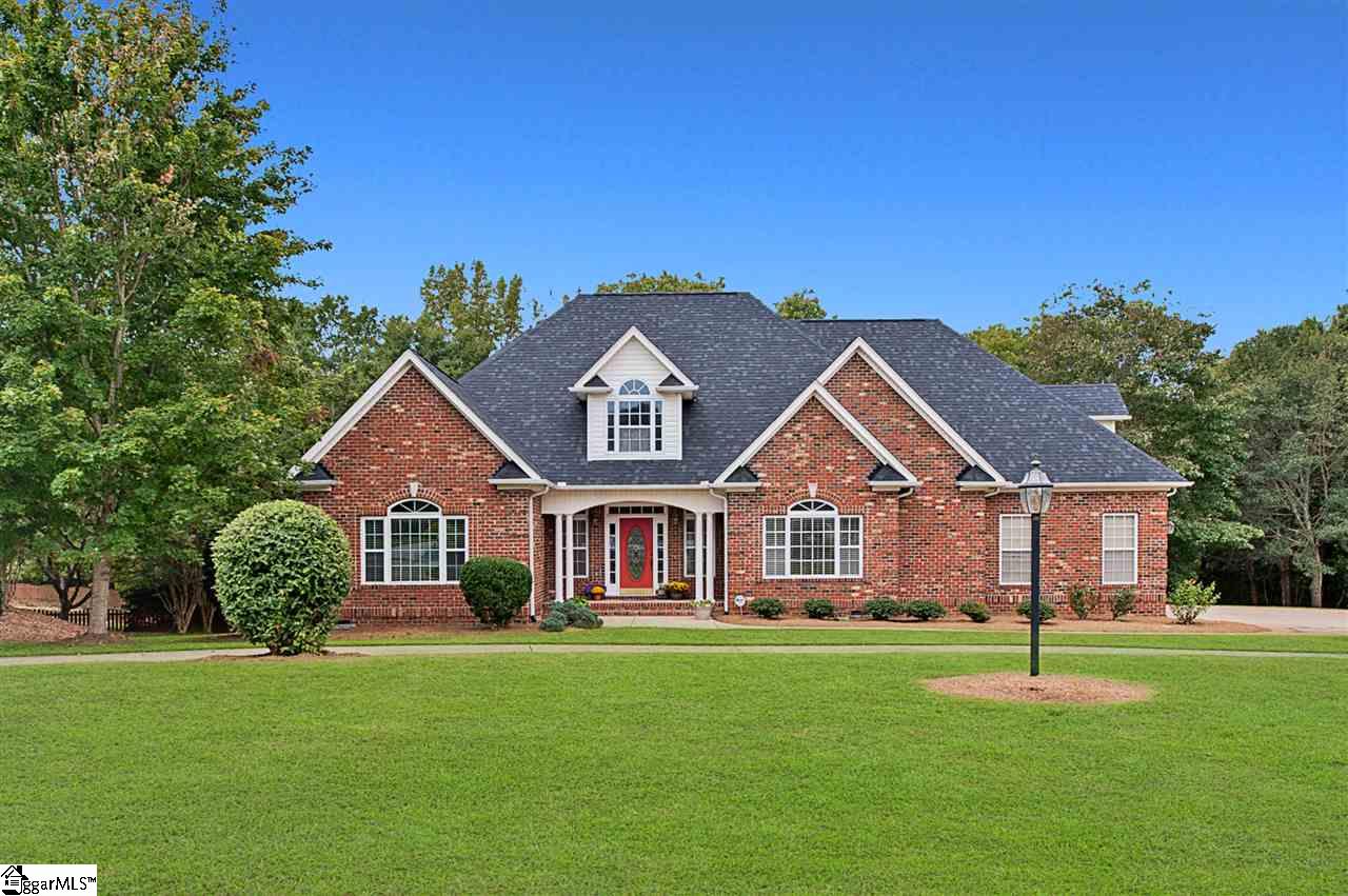 Property image 1 at 107 Pinehaven Way, Simpsonville, SC 29680