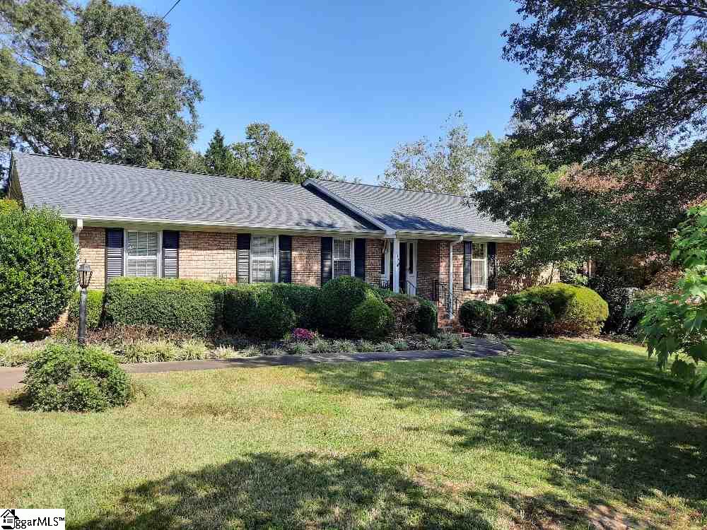 Property image 1 at 119 Churchill Avenue, Greer, SC 29651