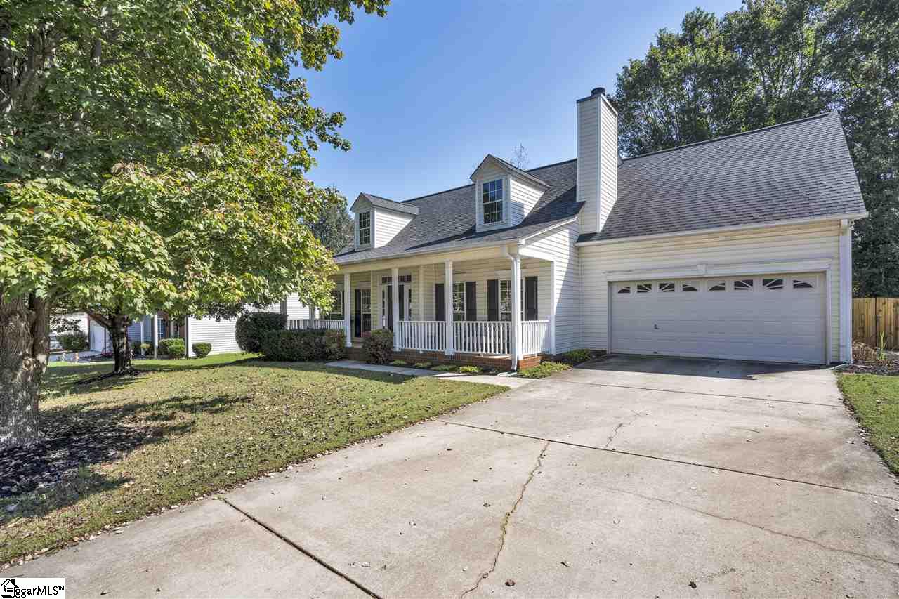 Property image 1 at 8 Glencove Court, Simpsonville, SC 29681