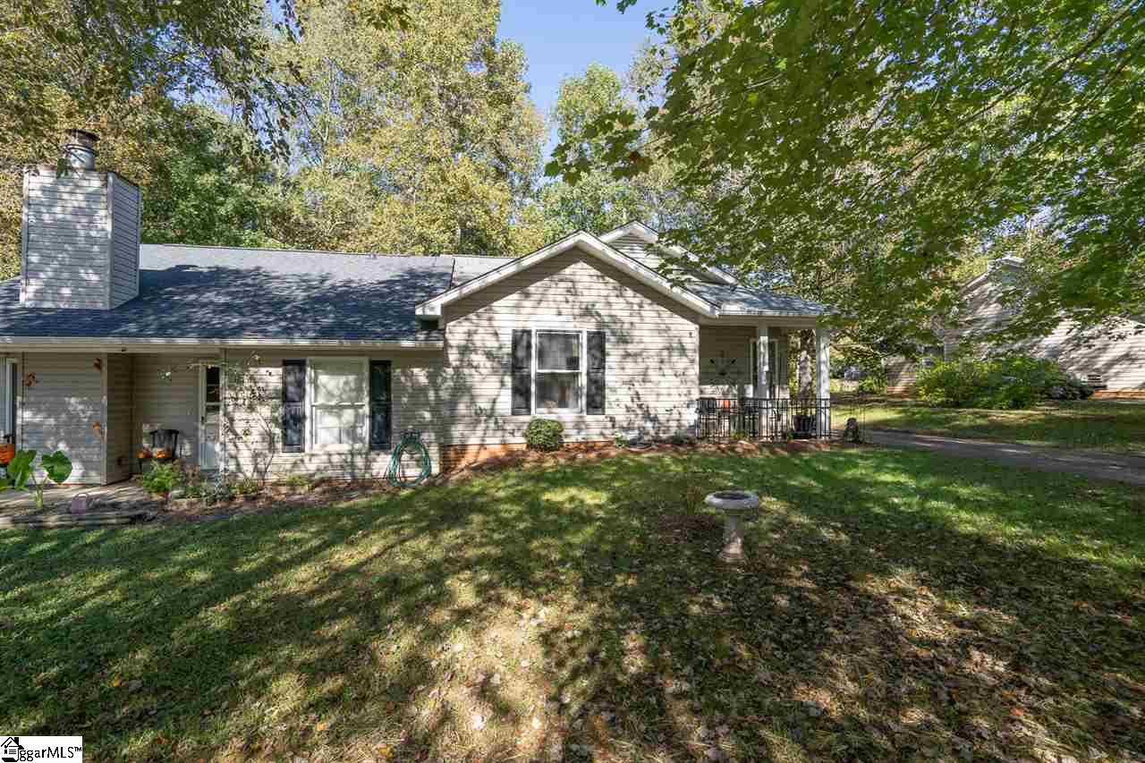 Property image 1 at 6 Charterhouse Court, Piedmont, SC 29673-9143