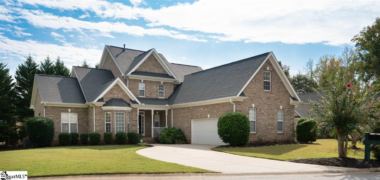 Property image 1 at 2 Nina Court, Simpsonville, SC 29681