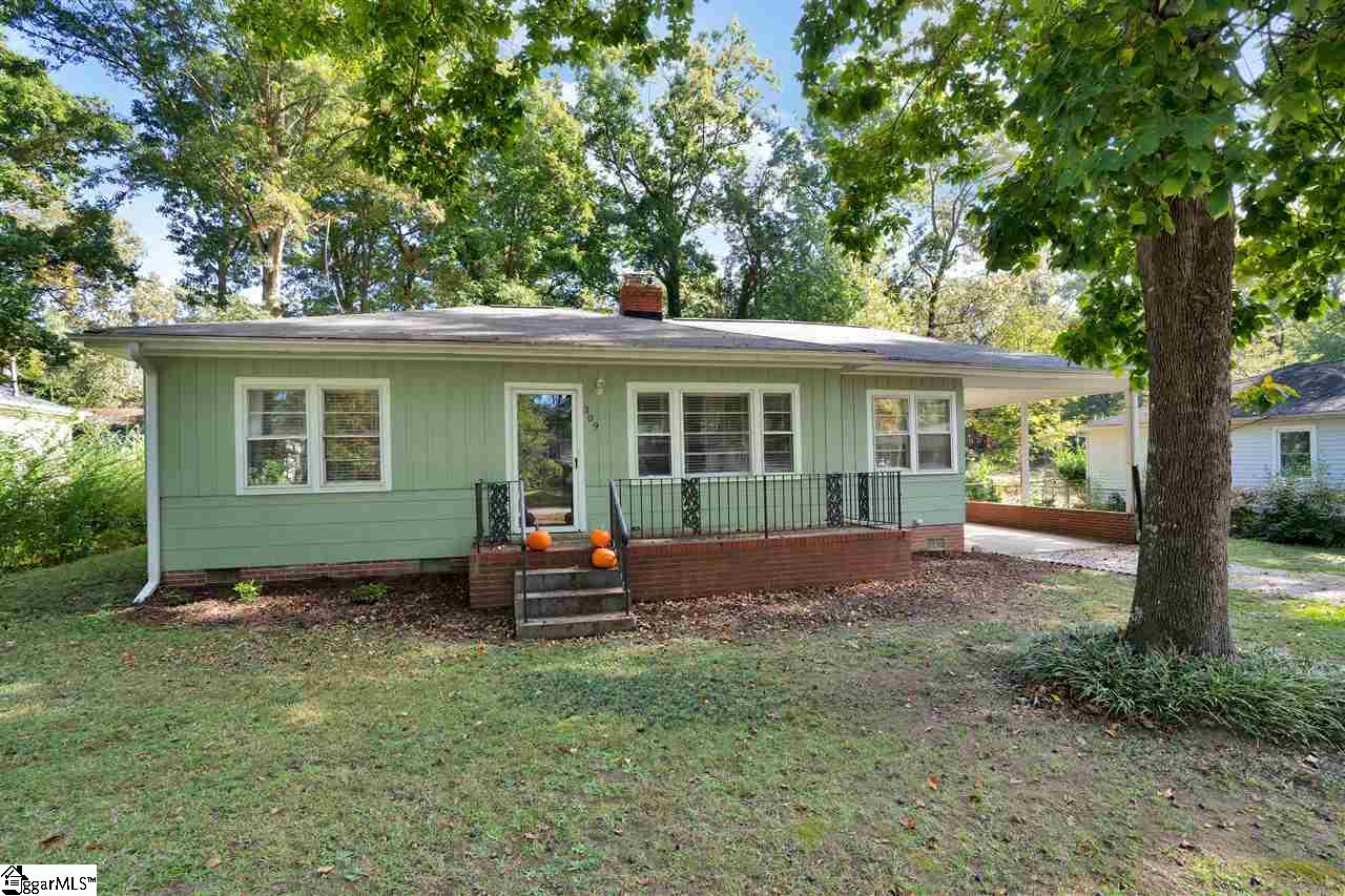 Property image 1 at 309 Elaine Avenue, Taylors, SC 29687