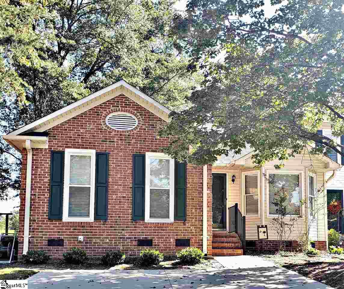 Property image 1 at 322 Angie Drive, Taylors, SC 29687