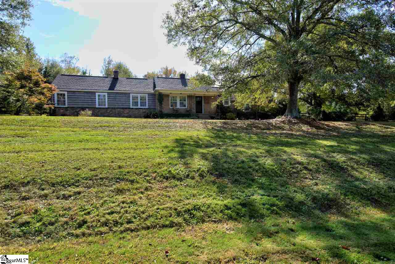 Property image 1 at 106 Patrol Club Road, Greenville, SC 29609