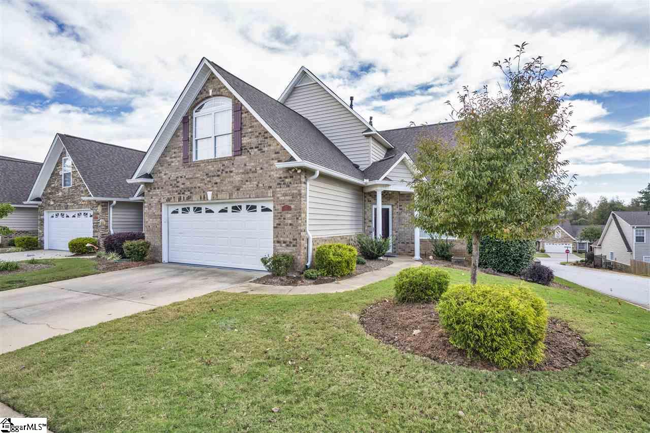 Property image 1 at 427 Falling Rock Way, Greenville, SC 29615