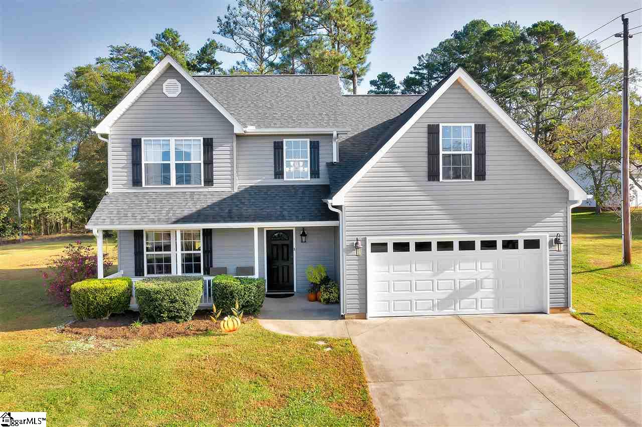 Property image 1 at 116 W Bright Road, Duncan, SC 29334