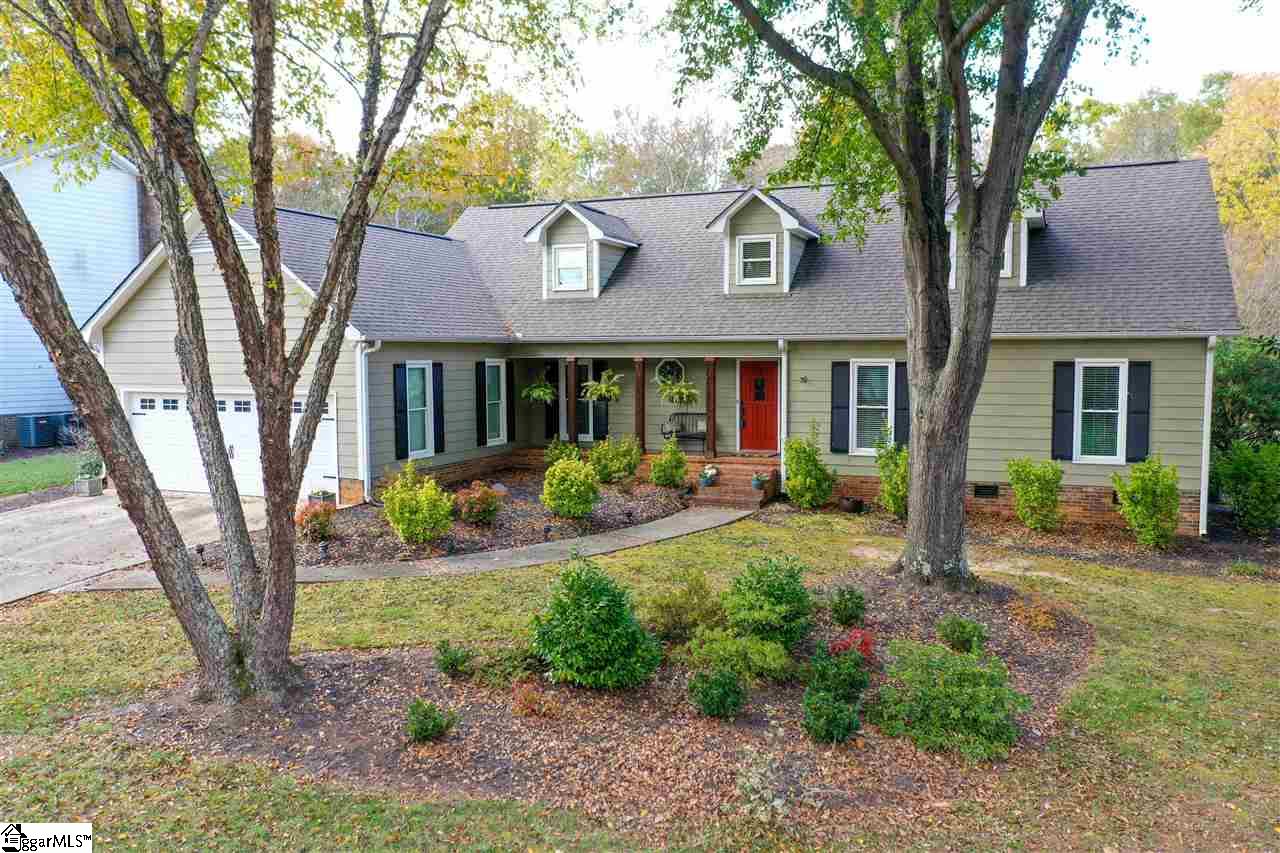 Property image 1 at 205 Chestnut Oaks Circle, Simpsonville, SC 29681