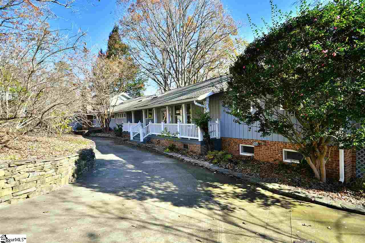Property image 1 at 404 Audubon Road, Greenville, SC 29609