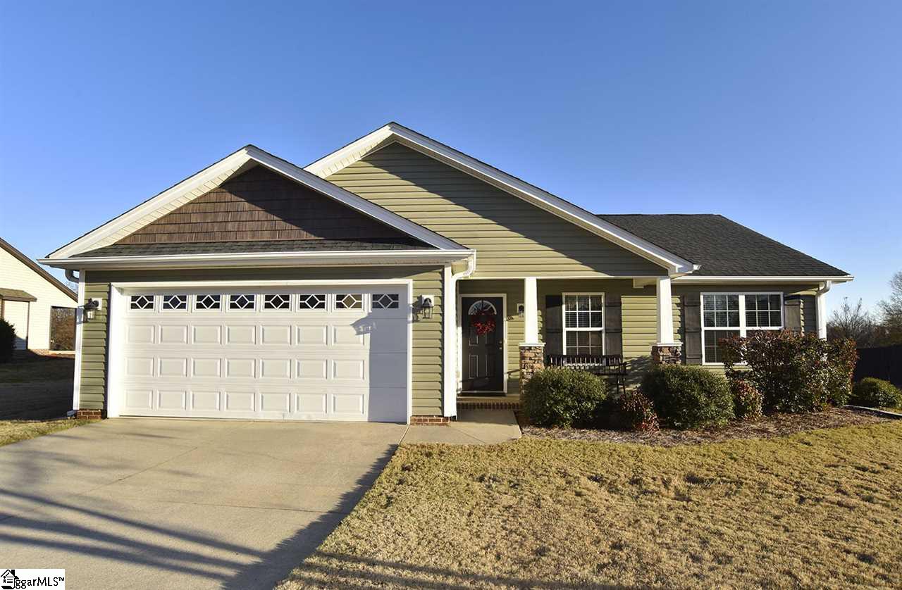 Property image 1 at 39 Camrose Drive, Greer, SC 29651