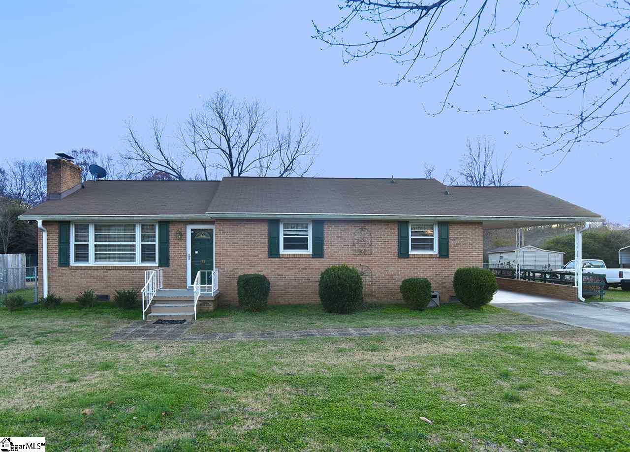 Property image 1 at 102 Benjamin Avenue, Greer, SC 29651