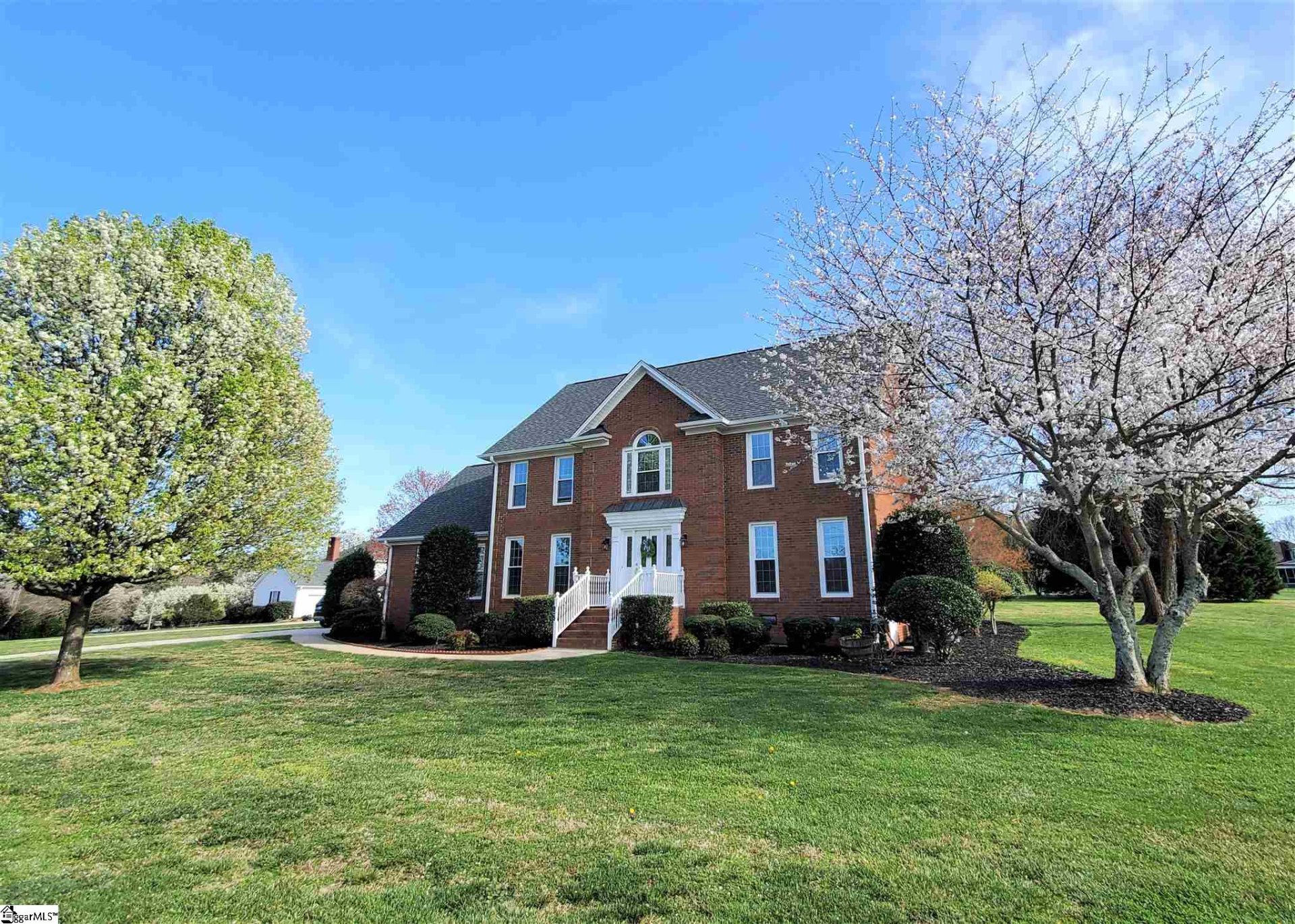 Property image 1 at 9 Silver Ridge Court, Greer, SC 29651