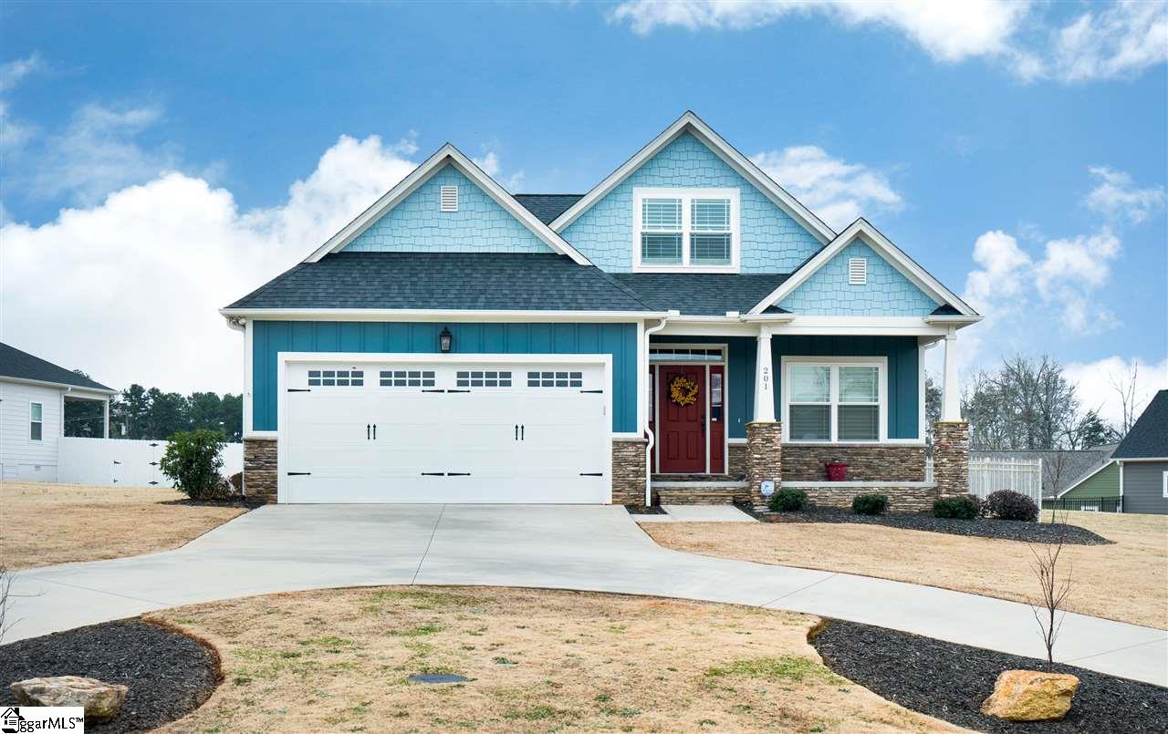 Property image 1 at 201 Kirklen Lane, Taylors, SC 29687