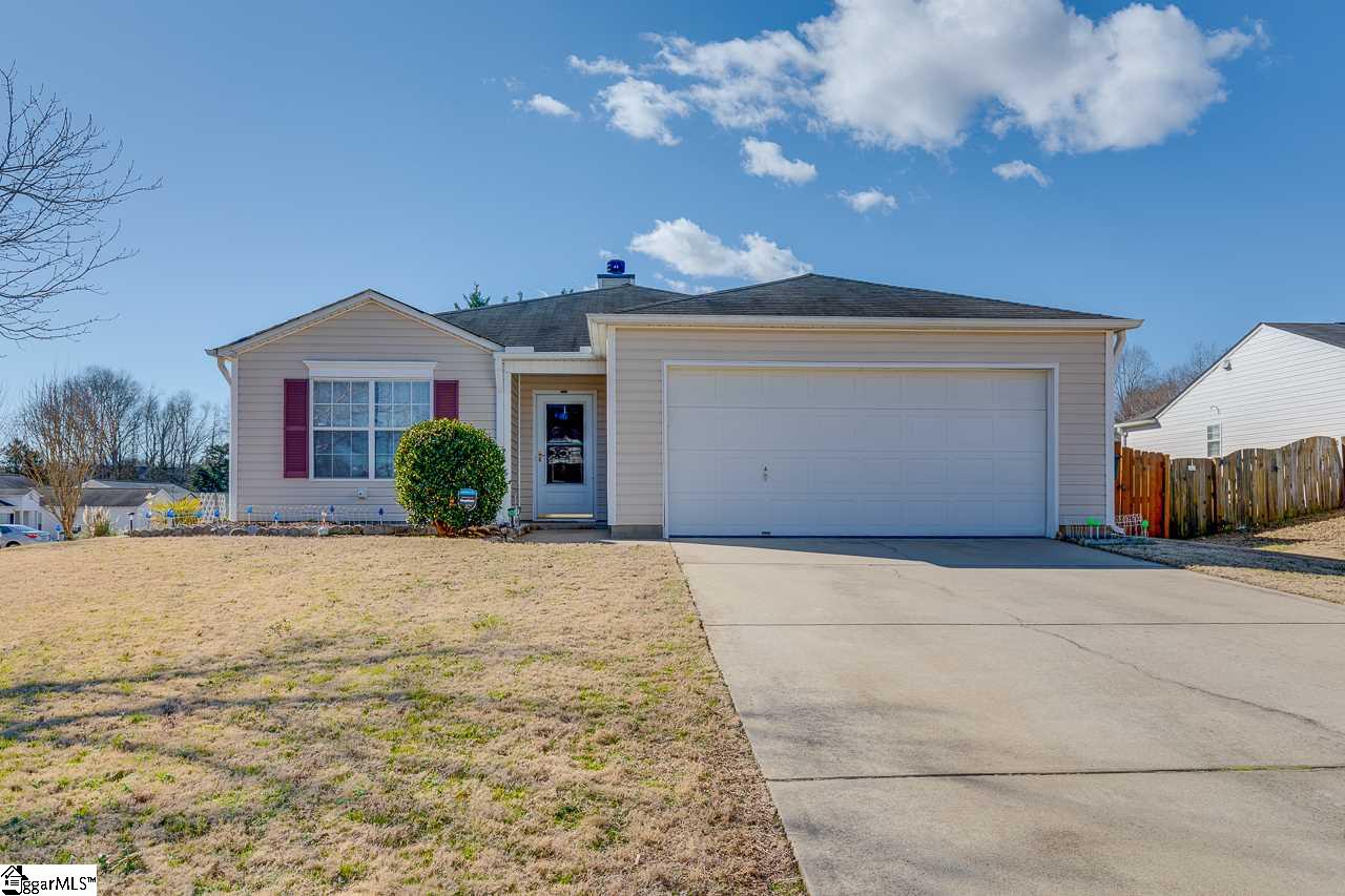 Property image 1 at 1 Cattle Court, Simpsonville, SC 29681