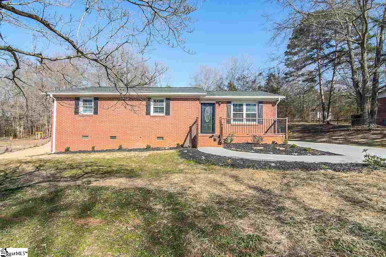 Property image 1 at 100 Cliffwood Court, Fountain Inn, SC 29644