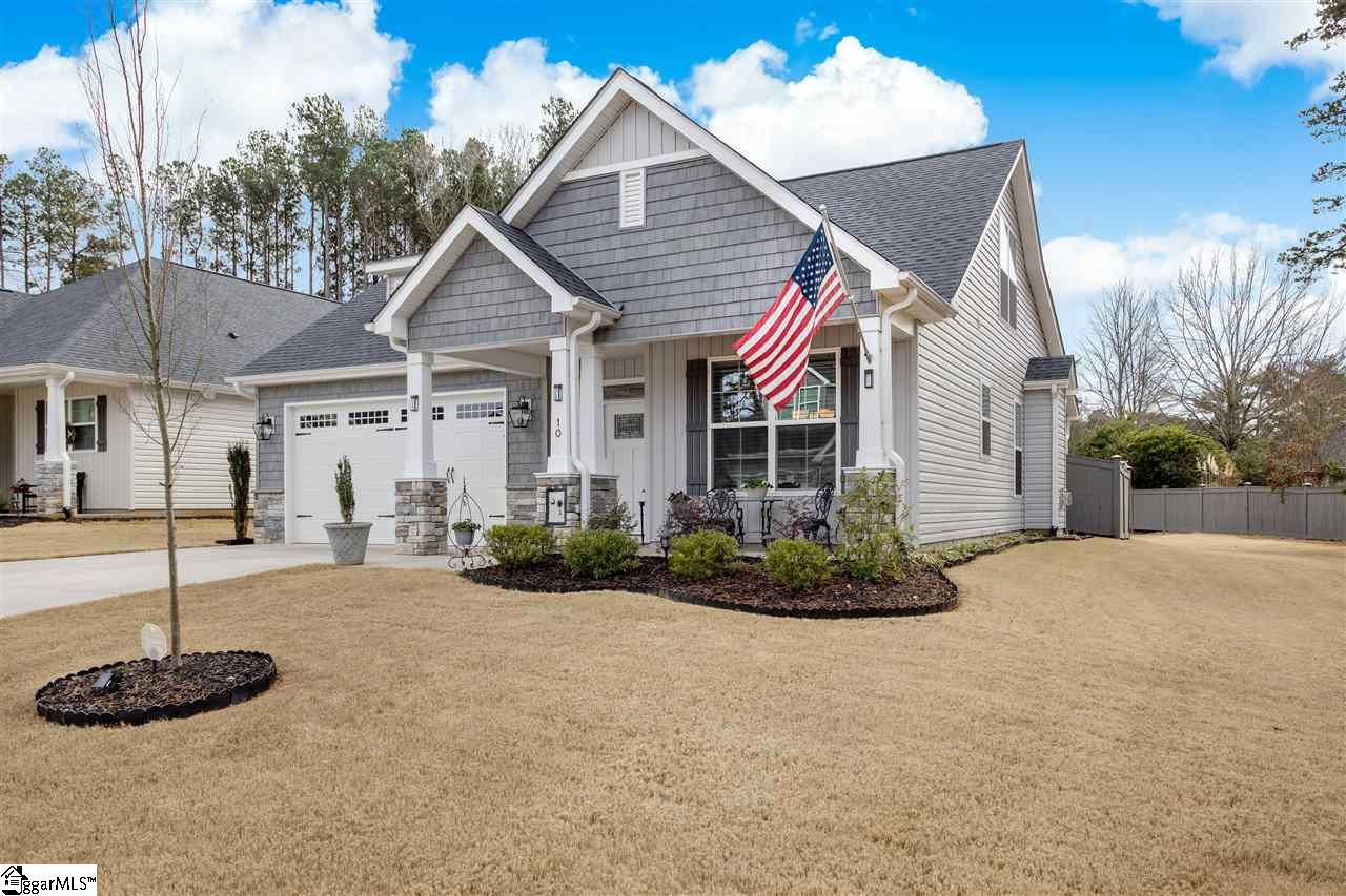 Property image 1 at 10 Golden Apple Trail, Mauldin, SC 29662
