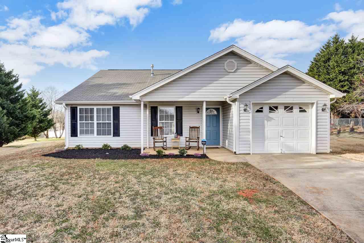 Property image 1 at 9 Gaffney Court, Greer, SC 29650