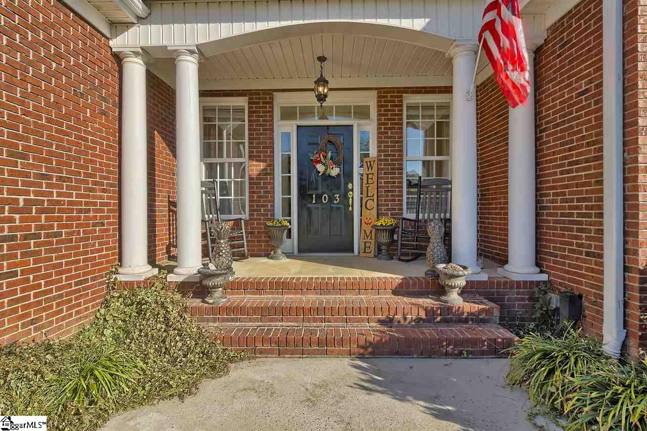 Westchester, Easley community