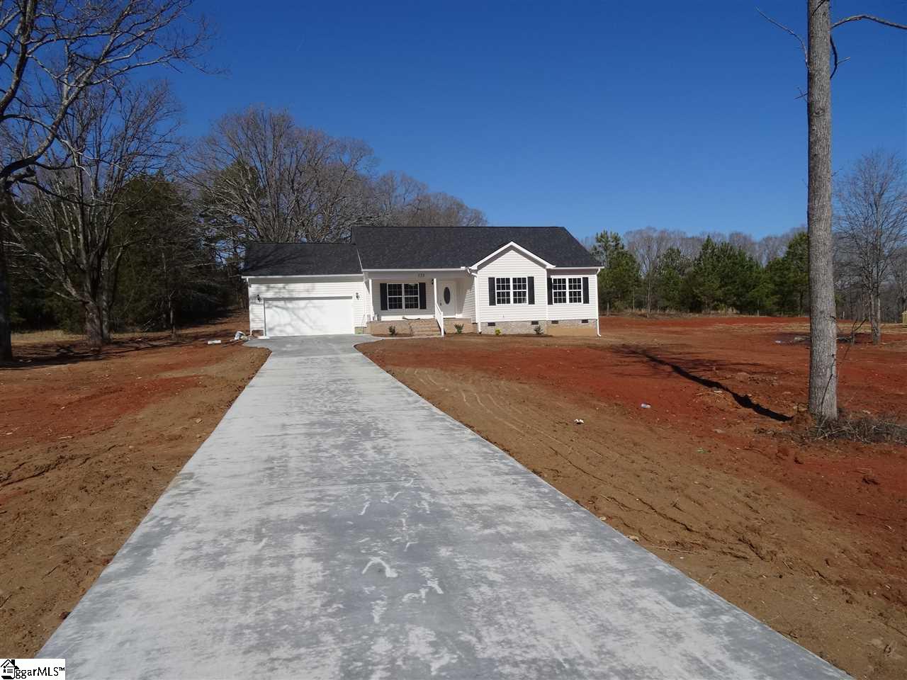 Property image 1 at 123 Laura Jane Lane, Gray Court, SC 29645