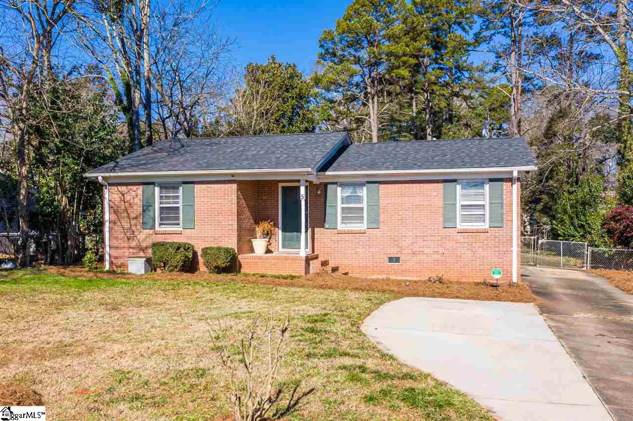 Property image 1 at 5 Milford Lane, Greenville, SC 29605