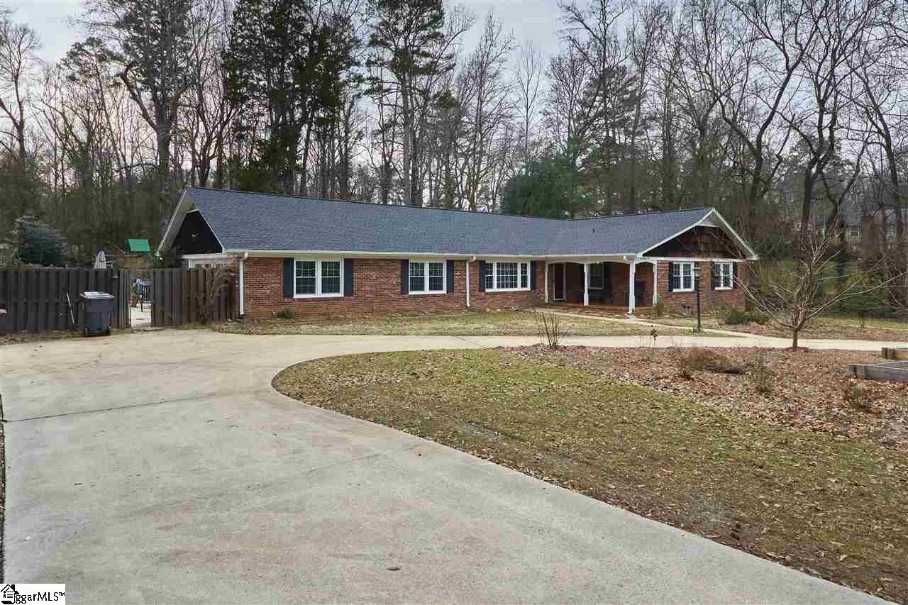 306 Providence Square