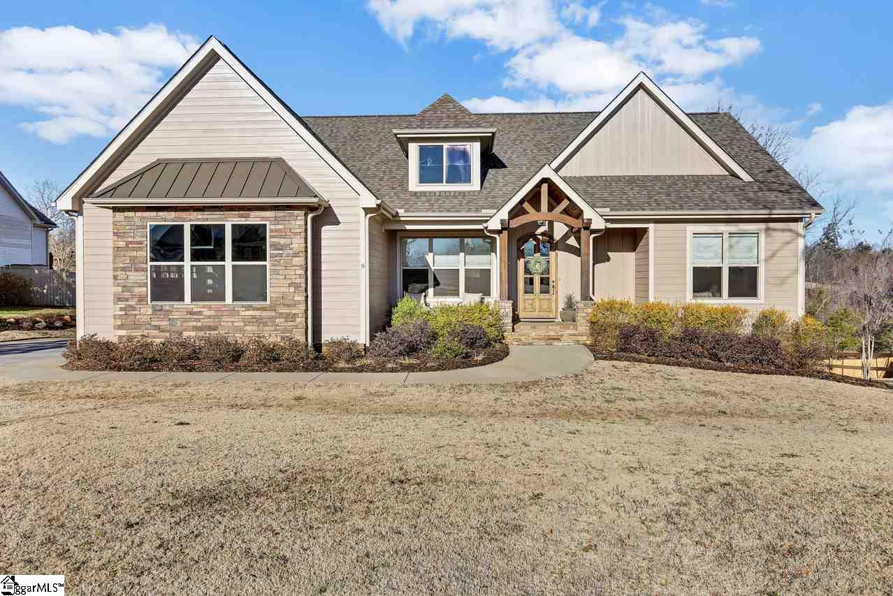 Property image 1 at 9 Enoree Farm Way, Taylors, SC 29687