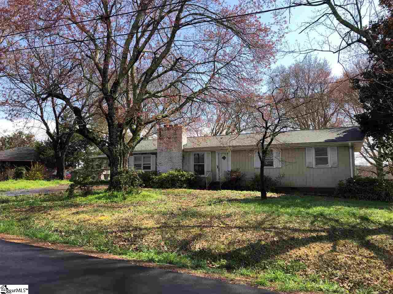 Property image 1 at 1 Blue Mountain Drive, Greenville, SC 29617